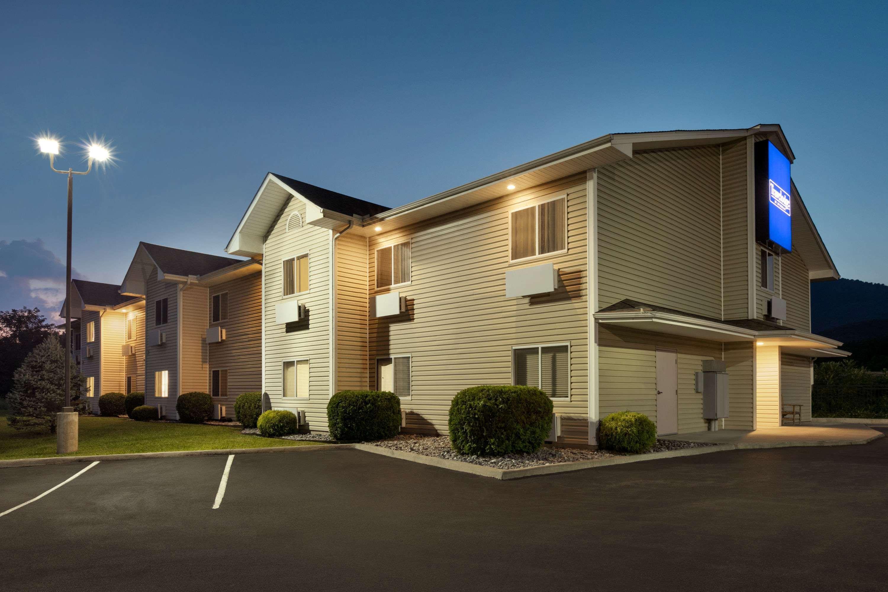 Travelodge By Wyndham Low Moor Near Covington Exterior foto